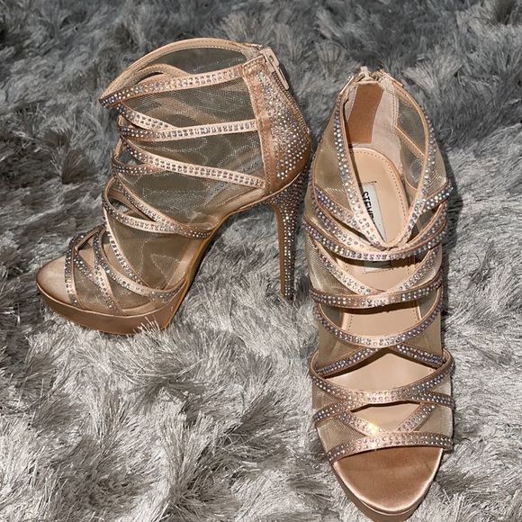 Steve Madden Blush sparkly heels - Picture 1 of 4
